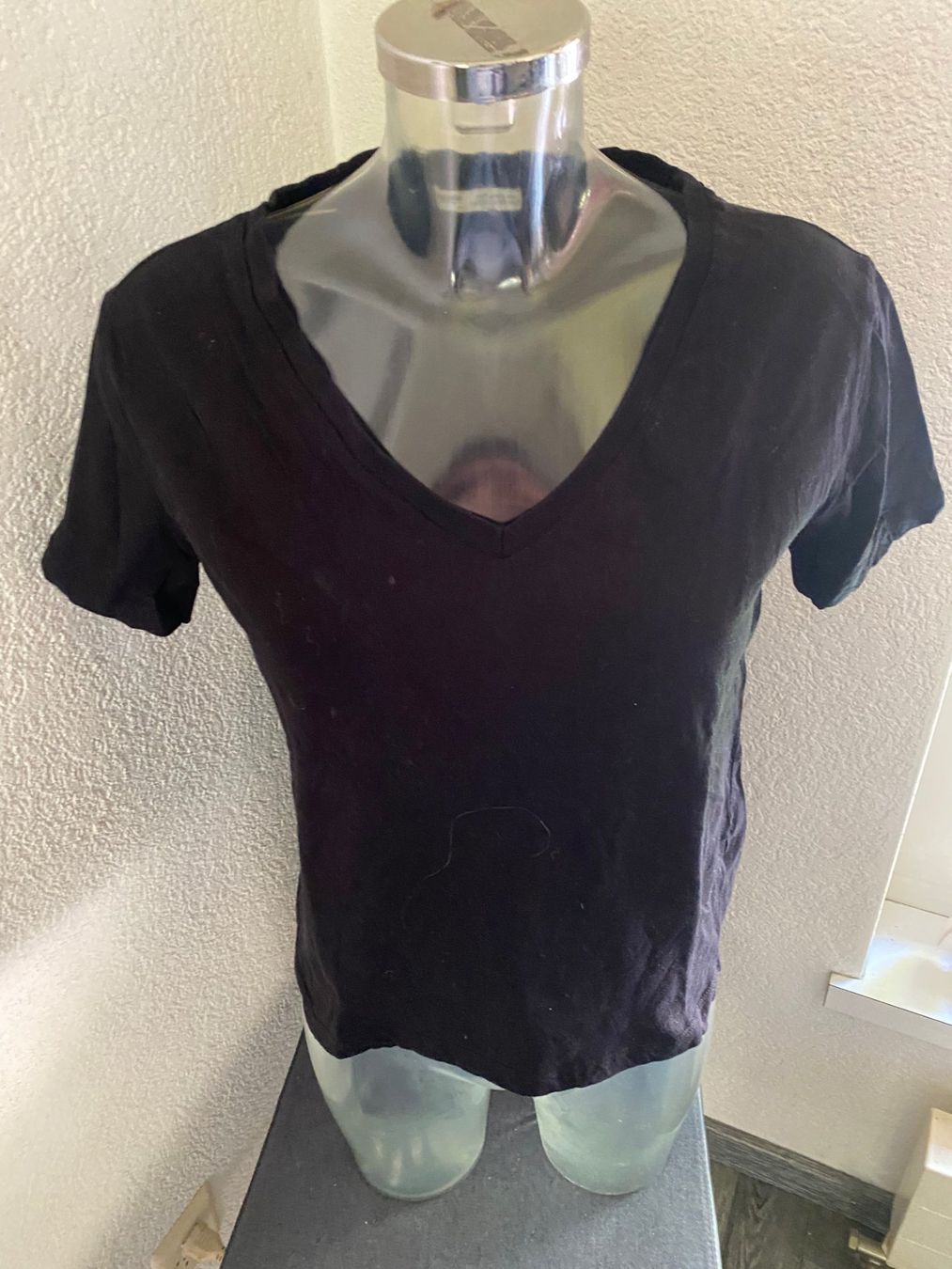 Pull&Bear T-shirt: 2x PULL&BEAR T-Shirt schwarz Grösse XS/S – Usato da Allenwinden venduto da Obalu 1