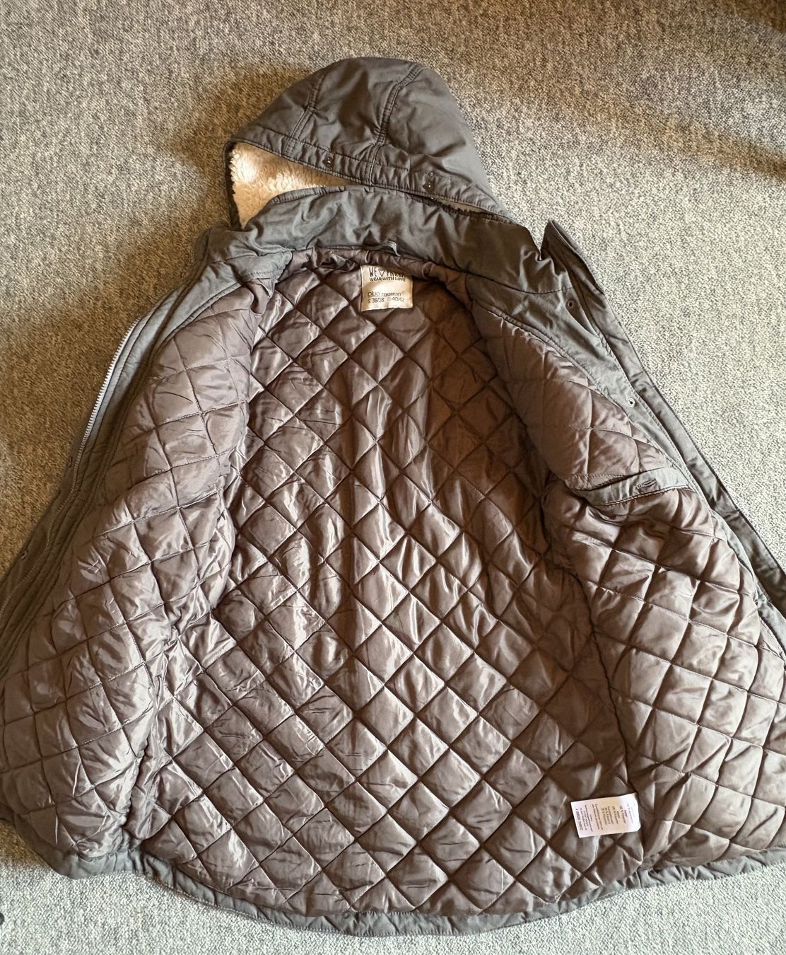 Jacken: Parka mit Kapuze Grösse 36/38! – Gebraucht aus Neukirch-Egnach von Phion 2