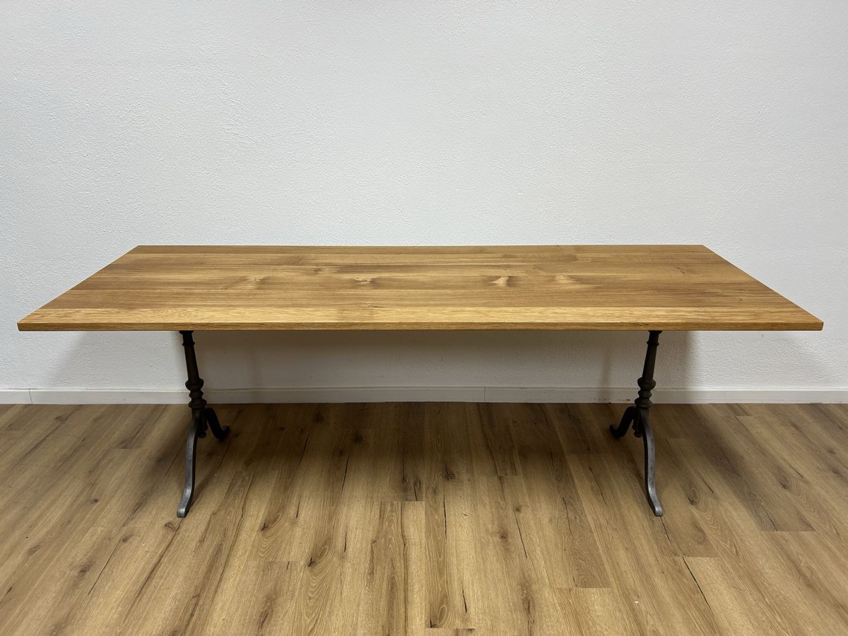Tables: Beizentisch Eiche (219x80cm) – D'occasion à Basel par MoebelSackmann 1