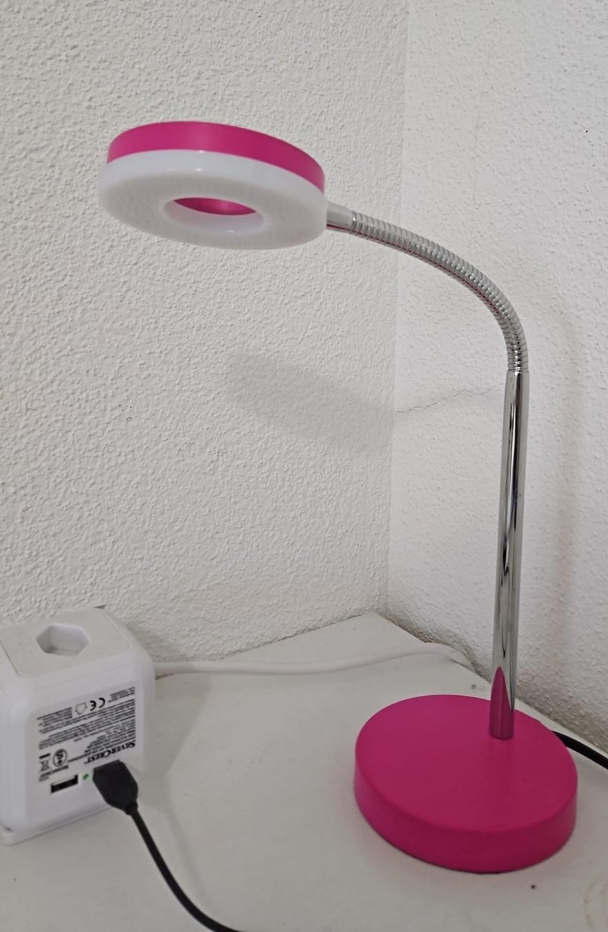 Lampade: Rennes LED Schreibtischlampe – Usato da Ballwil venduto da goldi360