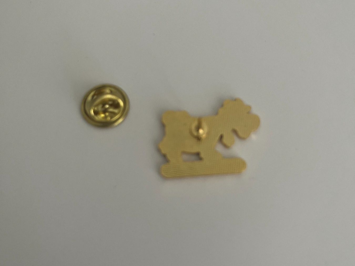 Swiss Plaquettes & Badges: Schweizer Kuh Anstecker. – D'occasion à Dietikon par sch_w2tw 1