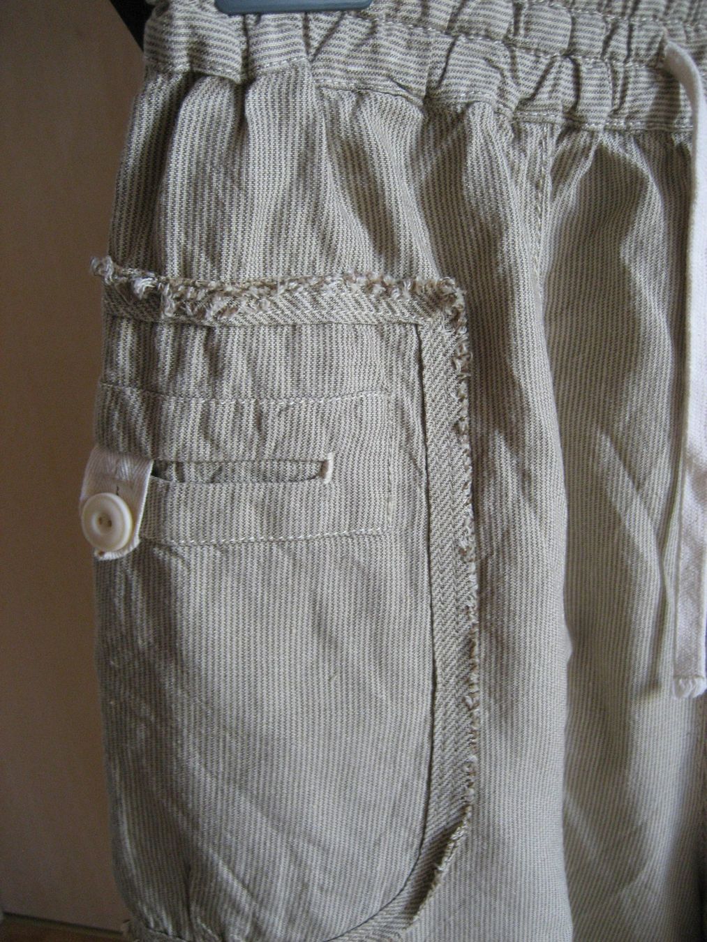 High Pantaloni: Short lin et lyocell HIGH USE  taille 38 – Usato da Delémont venduto da marryb 1