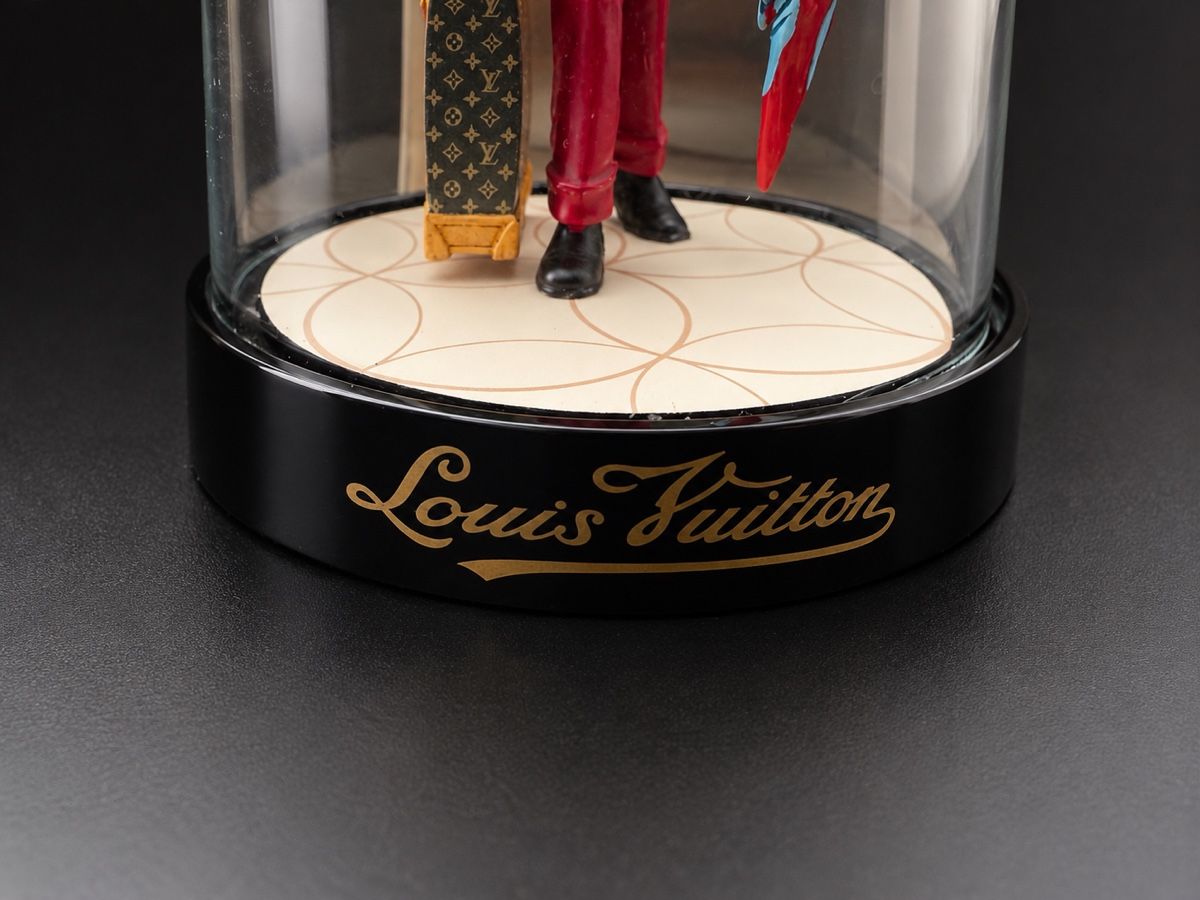 Louis Vuitton Sacs femmes: Louis Vuitton Globe - Very rare decoration – D'occasion à Neuchâtel par Patek2300 2