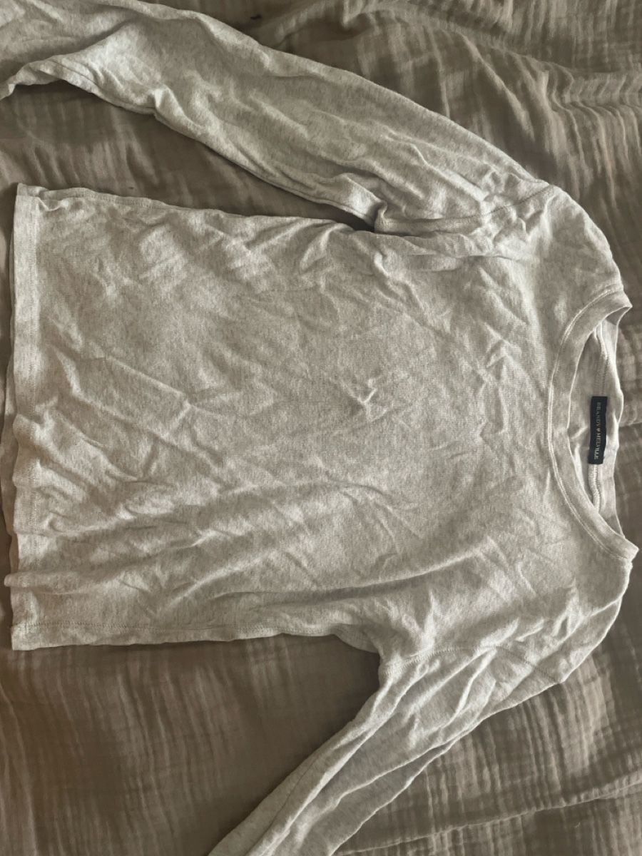 Brandy Melville Top: Haut Brandy Melville – Usato da Genève venduto da lea_b6vp