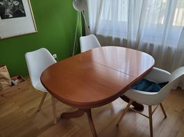 Esszimmertisch ausziehbar, oval, guter Zustand, Holz