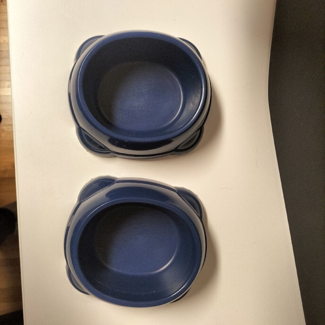 Ciotole: Futter-/Wasserschale, 12x9,5 cm, blau – Usato da St. Gallen venduto da Orpington76