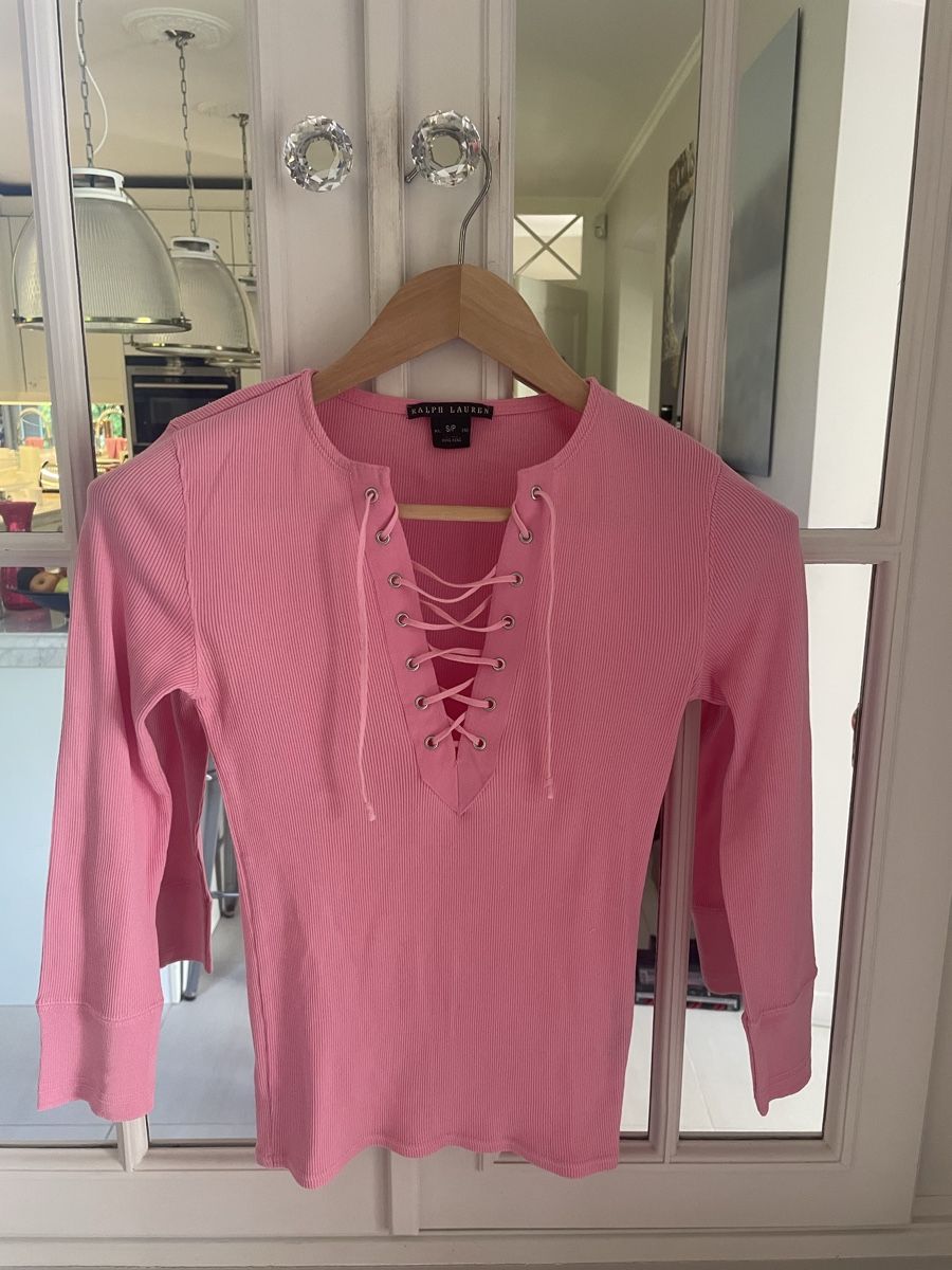 Ralph Lauren Top: T-shirt rose Ralph Lauren – Usato da Troinex venduto da nadinebmichaelson