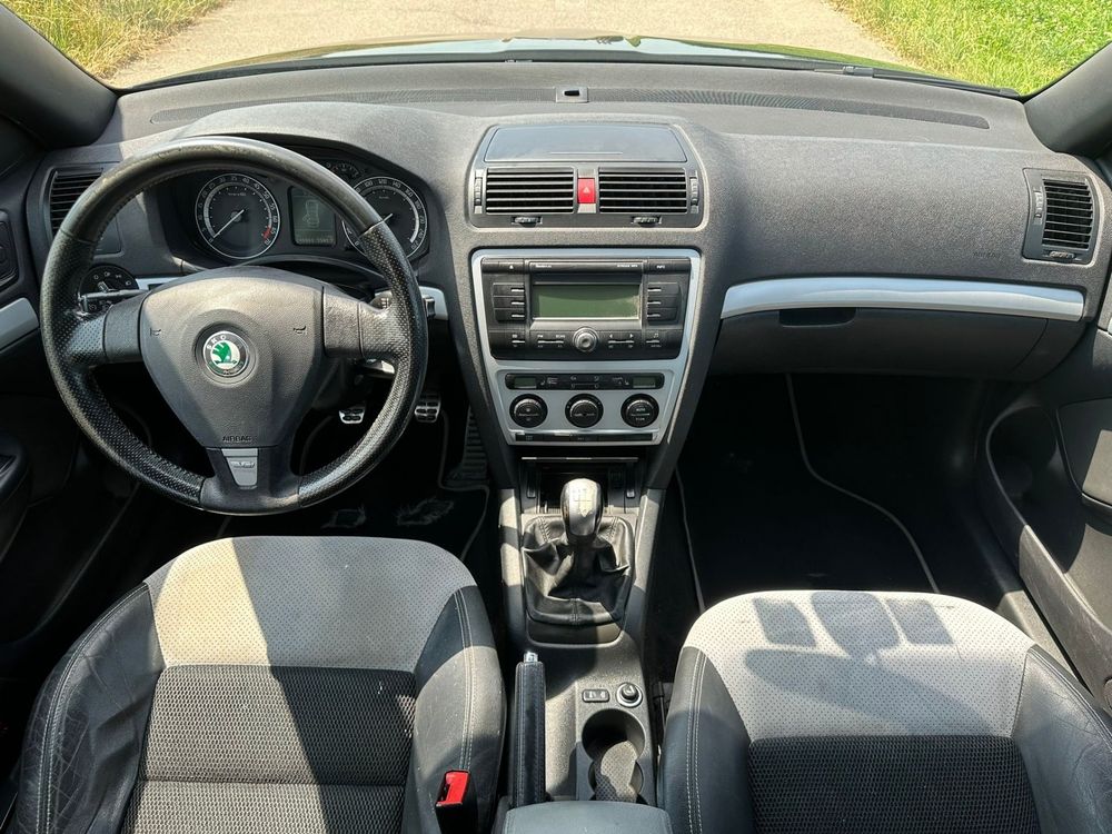 Skoda Automobili: SKODA Octavia 2.0 TFSI RS – Usato da Hünenberg venduto da Auto-Klinik01 4