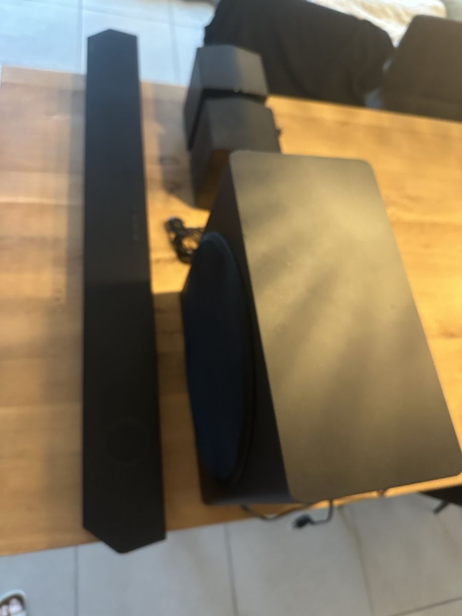 Samsung Home Cinema: Samsung Soundbar HW-Q930B – Usato da Meisterschwanden venduto da DeniDubler 5