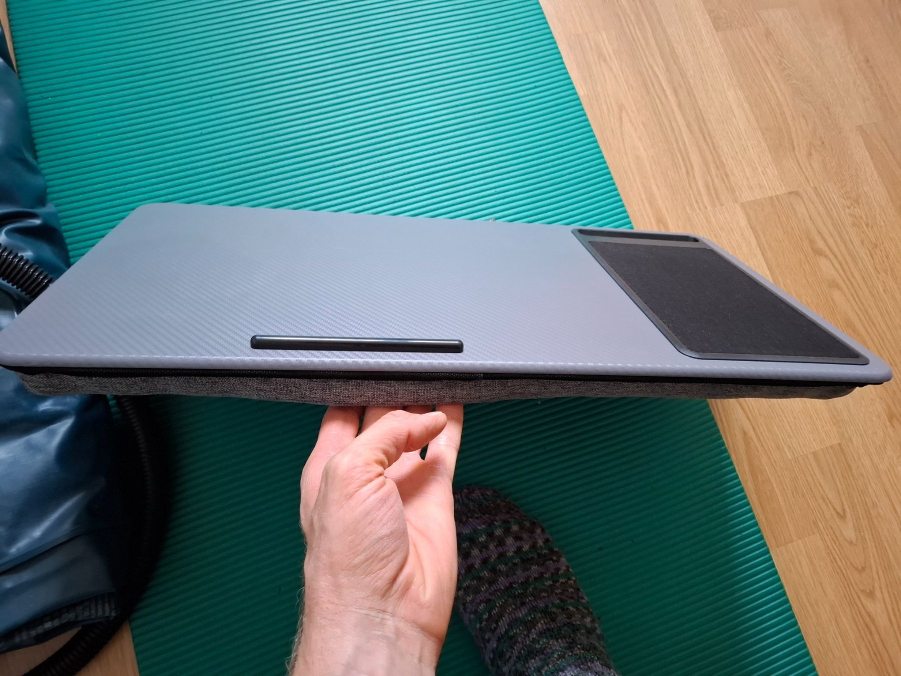 Schreibtische: Laptoptisch grau – Gebraucht aus Biberist von HarleySeventyTwo 1