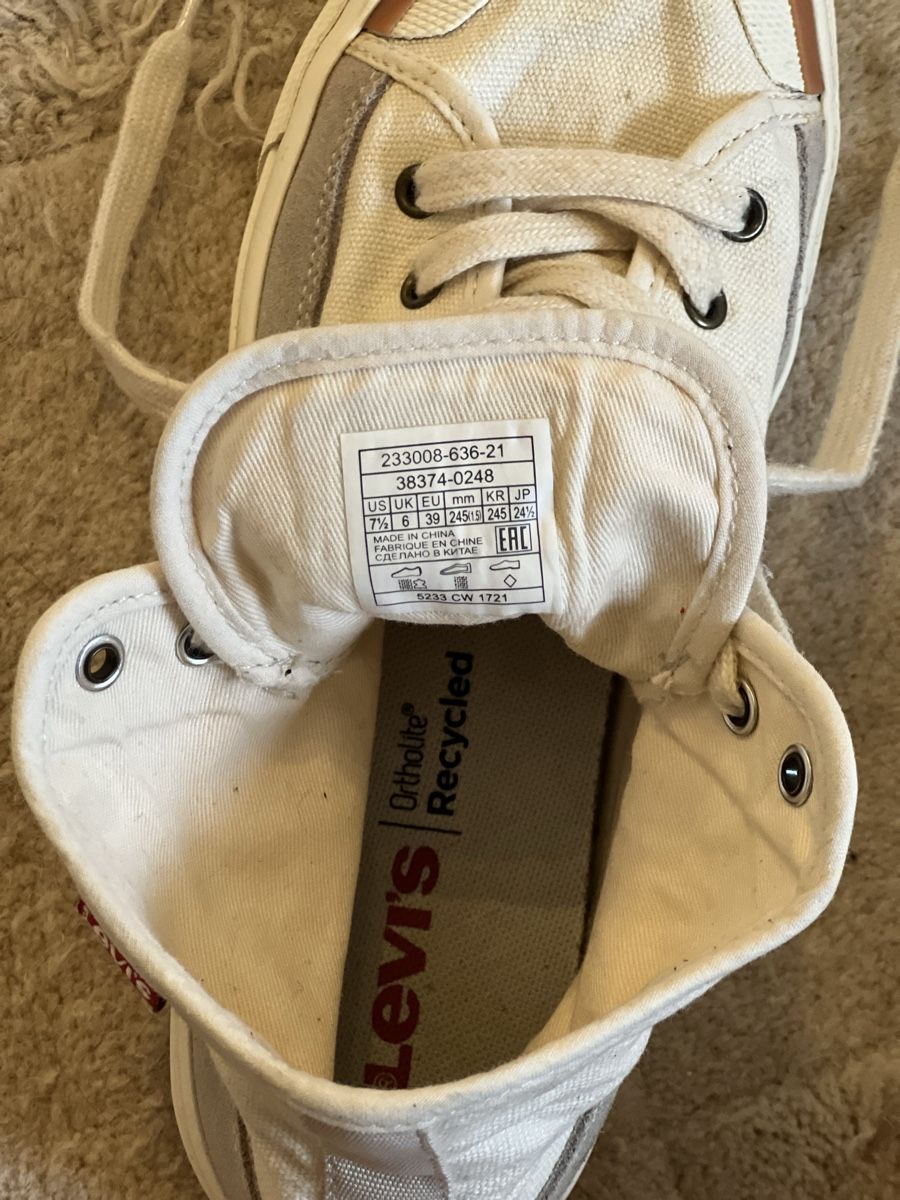 Levi's Scarpe da uomo: Levi's montantes vintage, Taille 39 – Usato da Bassecourt venduto da ann_952t 1