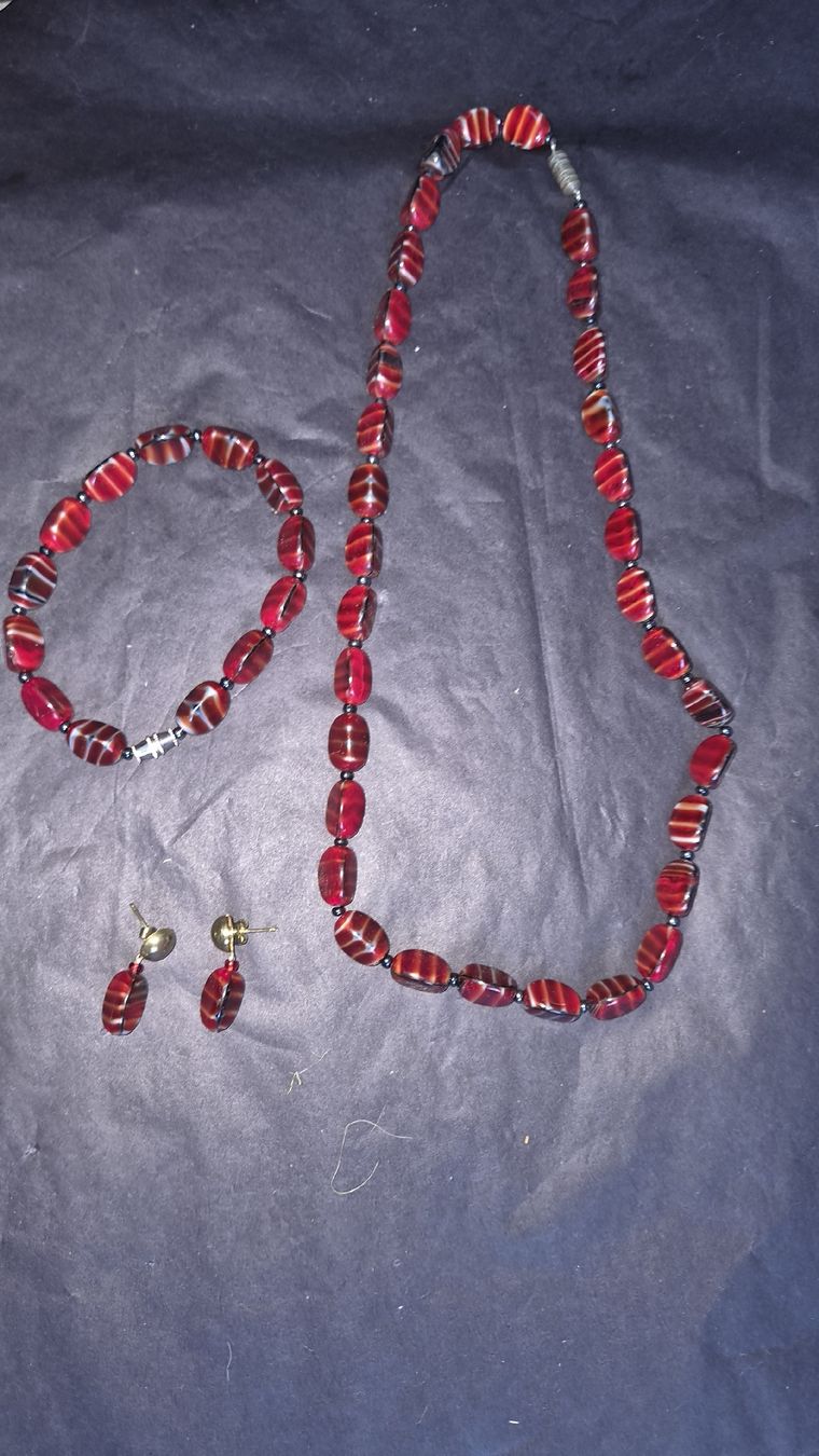 Sonstiger Schmuck: Schmuckset Böhmische Glasperlen Konvolut  – Neu (gemäss Beschreibung) aus Kölliken von Upcycling-by-Mc-TAM