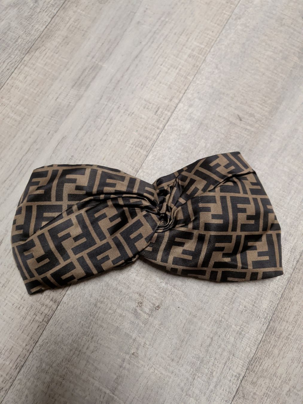 Fendi Accessori per capelli: Fendi FF Haarband, Seide, Braun – Nuovo (secondo la descrizione) da Solothurn venduto da Fleur73 1
