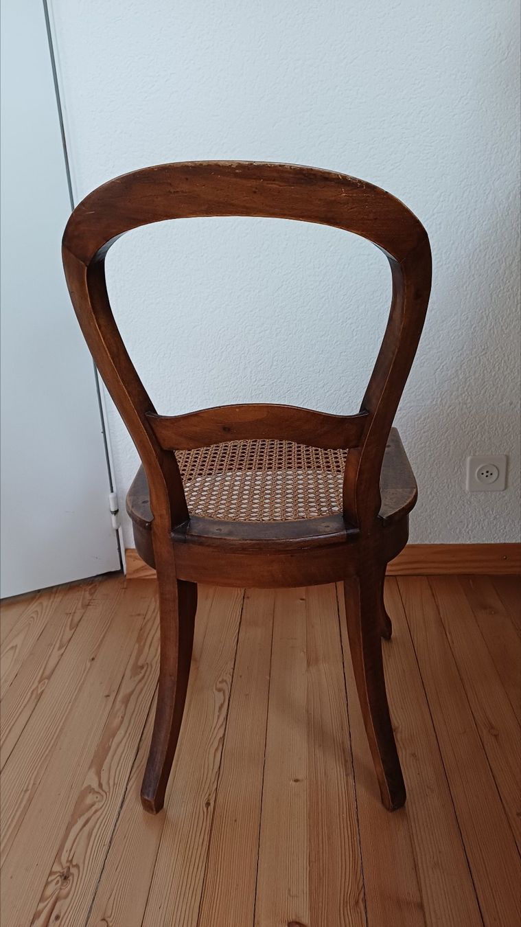 Sedie: 12 Louis Philippe Esszimmerstühle – Usato da Basel venduto da migam 1