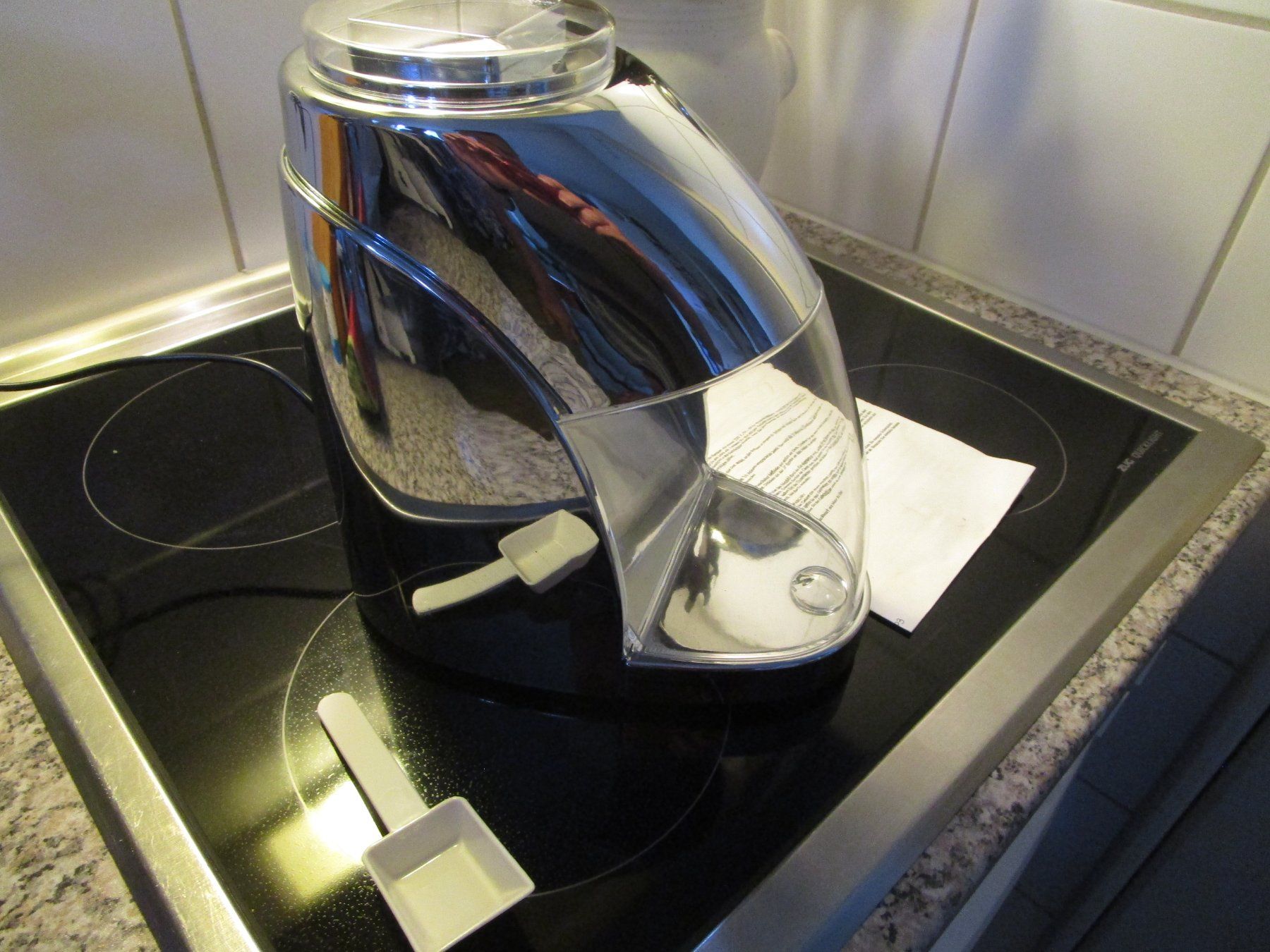 Elettrodomestici da cucina: ICE CRUSHER EIS-ZERKLEINERER NEUWERTIG ORIGINAL VERPACKT – Usato da GUTENSWIL venduto da Alpina6 1