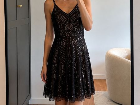 Elegantes schwarzes Mini Party-Kleid – Gr. 34 / 36– wie neu