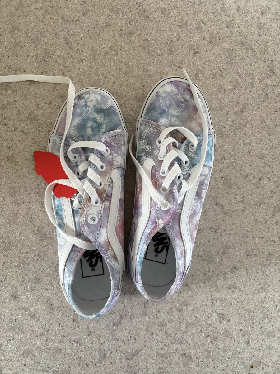 Vans Scarpe da donna: vans – Nuovo e nell'imballaggio originale da Mels venduto da joe_lin572