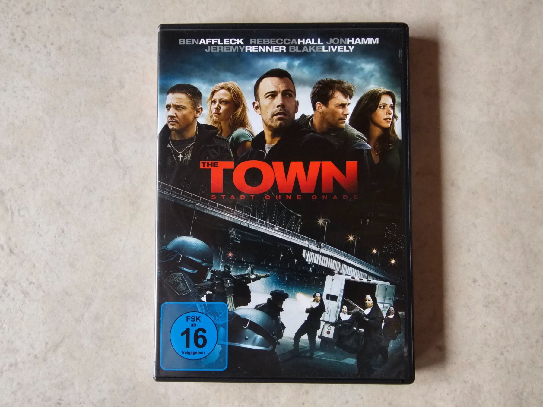 Tutti i DVDs: The Town  -  Stadt ohne Gnade – Usato da Schneisingen venduto da backstore24