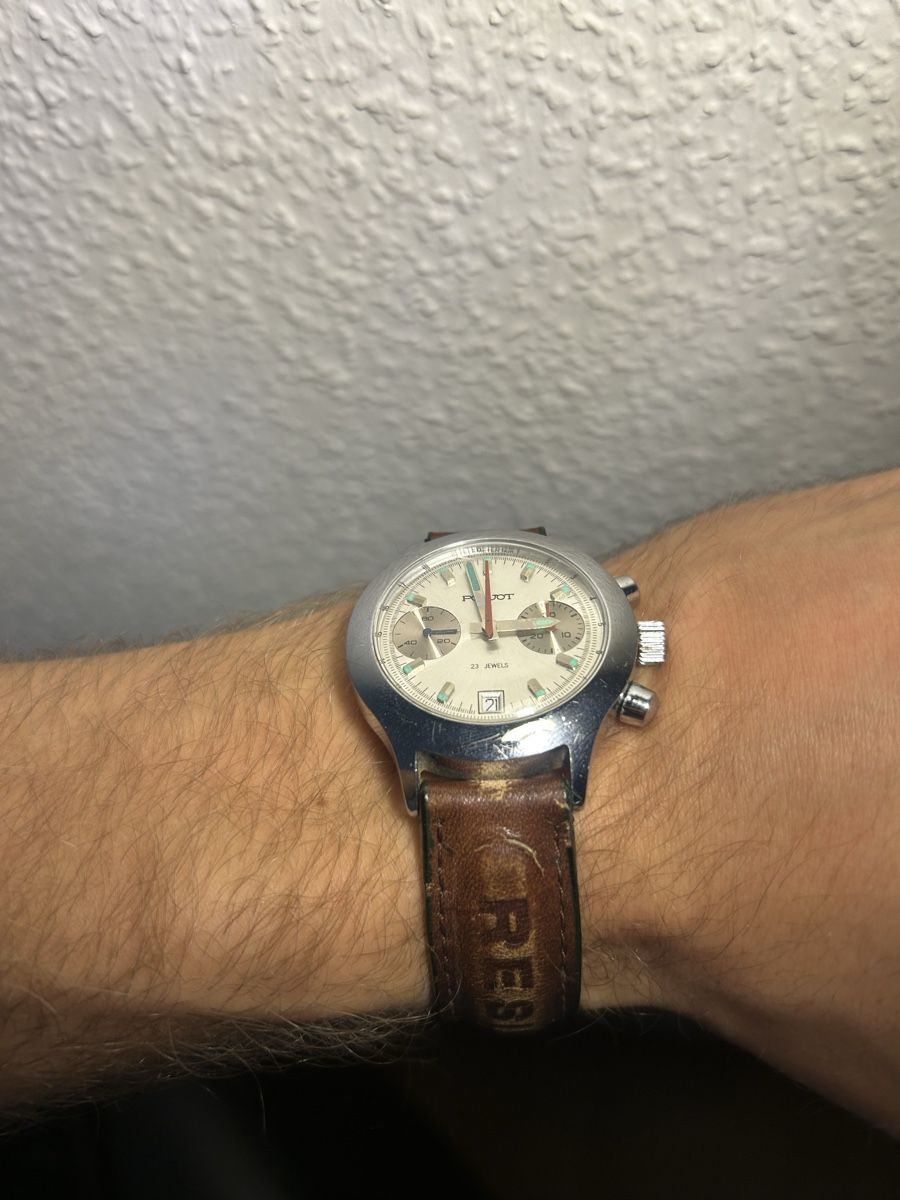 Poljot Orologi: sowjetische Poljot Chronograph – Usato da Altdorf UR venduto da Extremi 3