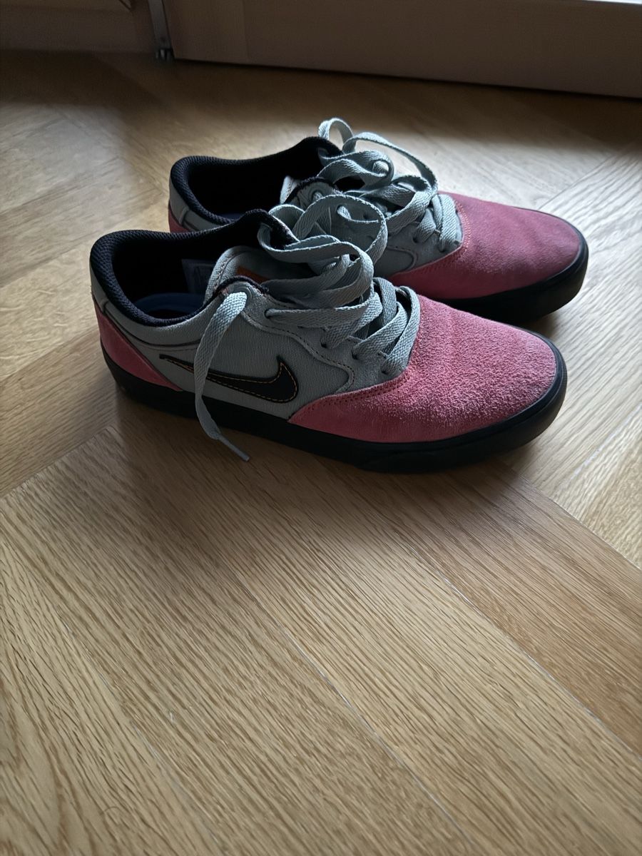 Nike Scarpe da donna: Nike SB Chron 2 – Usato da Lausanne venduto da aly_b2bf 2