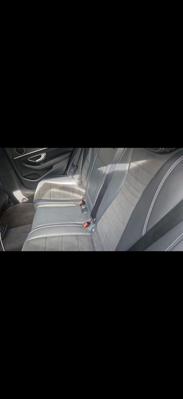 Mercedes-Benz Automobili: Dark Blue Mercedes E-Class Sedan - Pristine Summer Condit... – Usato da Uetikon am See venduto da Lund-1991 3