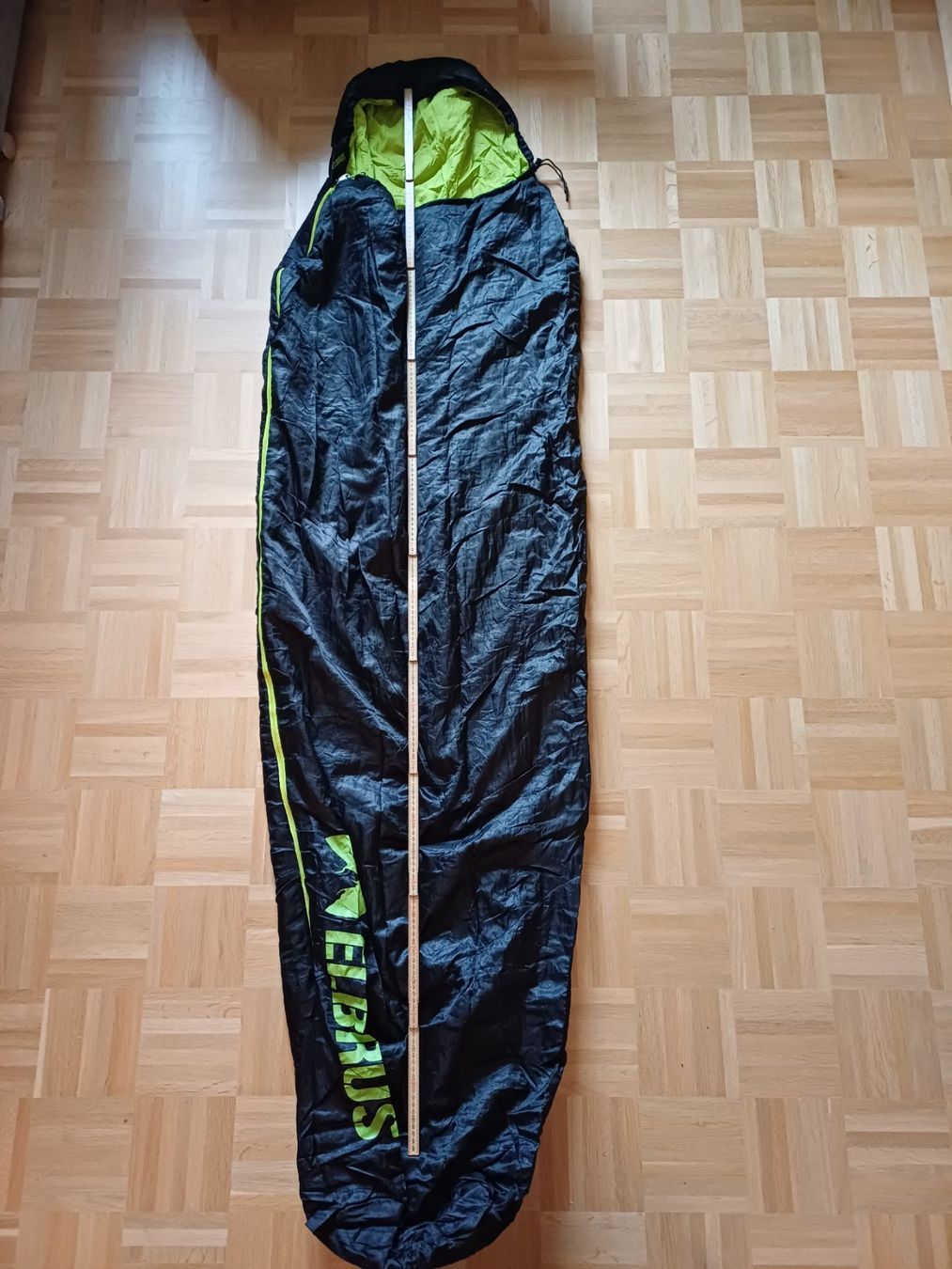 Sacchi a pelo: Schlafsack Elbrus Carrylight 800 – Usato da Reichenbach im kandertal venduto da Alpenflo