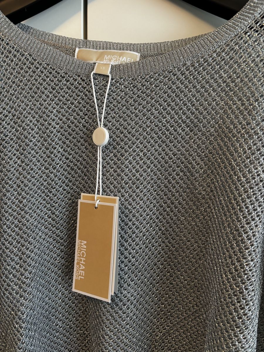 Michael Kors T-shirt: Michael Kors Silber Glitzer Oberteil gehäkelt Pullover Gr XS – Nuovo e nell'imballaggio originale da Winterthur venduto da NatMet11 4
