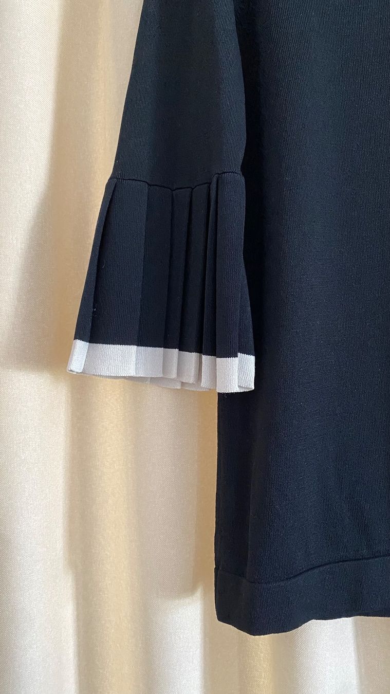 Cos Maglioni & Felpe: COS Pullover mit plissierten Ärmeln, Grösse XS – Usato da Olten venduto da ksenya.s 2