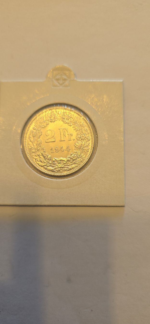 Tutti le monete: piece 2chf 1944 UNZ – Nuovo e nell'imballaggio originale da Fribourg venduto da yan_z5fr