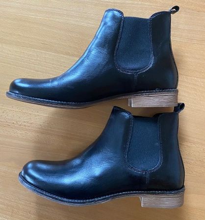 Stiefeletten schwarz Gr.40 NEU