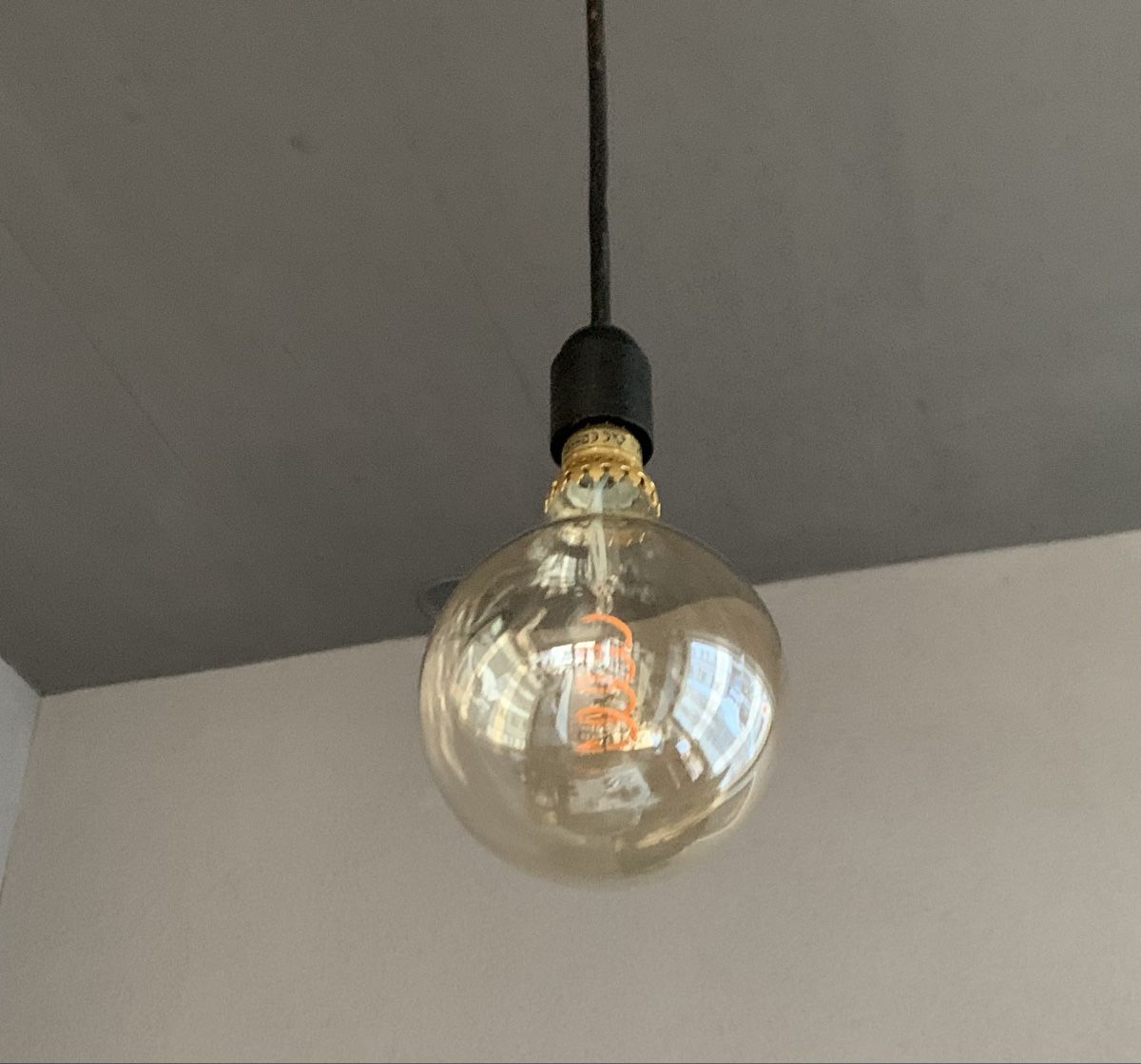 Ikea Lampadari & plafoniere: Glühbirne – Usato da Einsiedeln venduto da Yacki121017