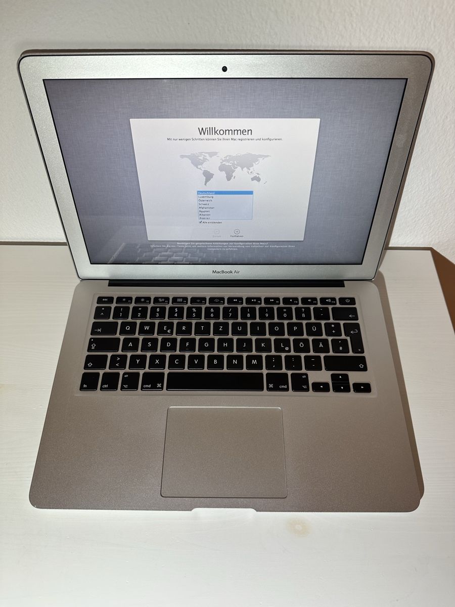 Apple Notebook: Apple MacBook Air 13", 512 GB, Silver – Usato da Trimbach venduto da Goldchild_8 3