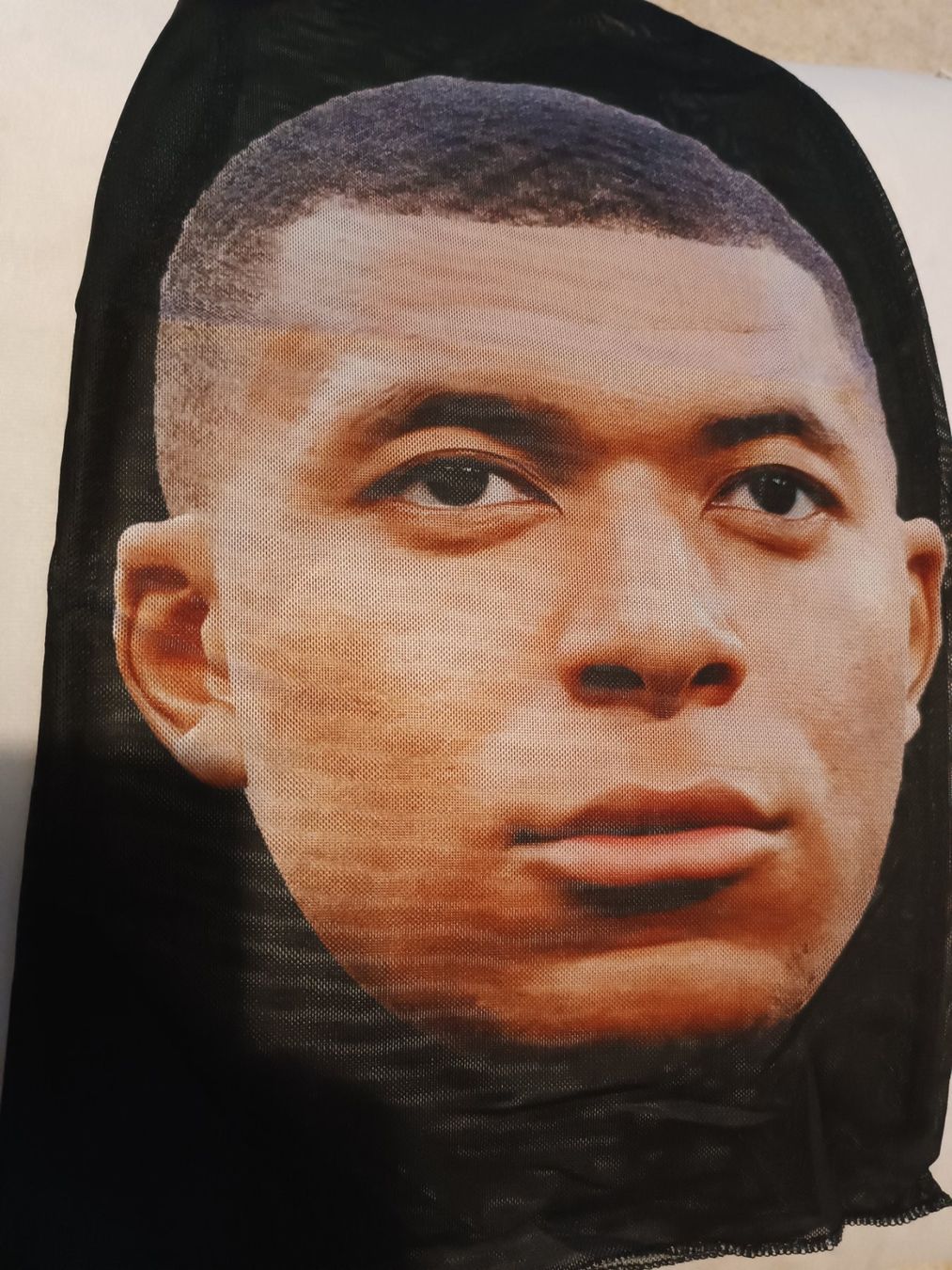 Maschere: Fasnachtsmaske The Rock oder Messi Gesichtsmaske – Nuovo e nell'imballaggio originale da Vogelsang AG venduto da miinlade 1