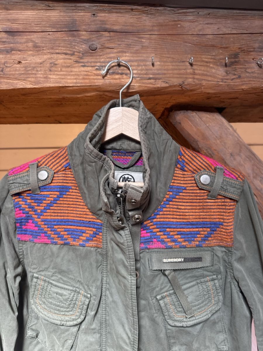 Superdry Giacche: Superdry Aztec Übergangsjacke,Khaki, Limited Edition,M – Usato da Trimmis venduto da vai_9qzr 2