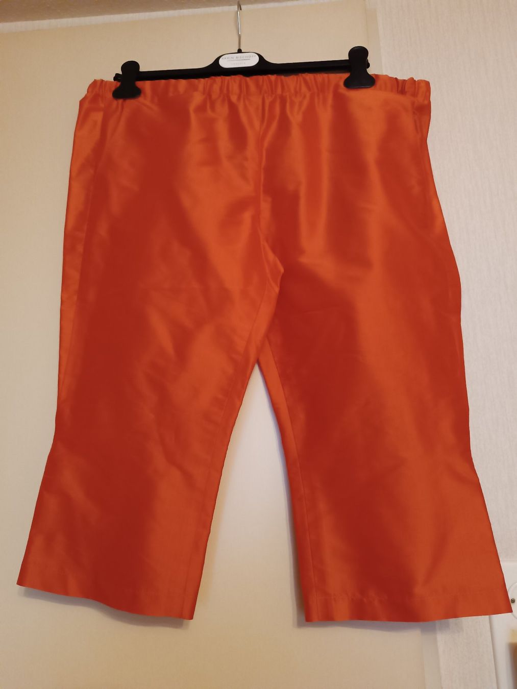 Hosen: Seidenhose Capri Damen Orange – Neu (gemäss Beschreibung) aus Horn von sonjamenzi