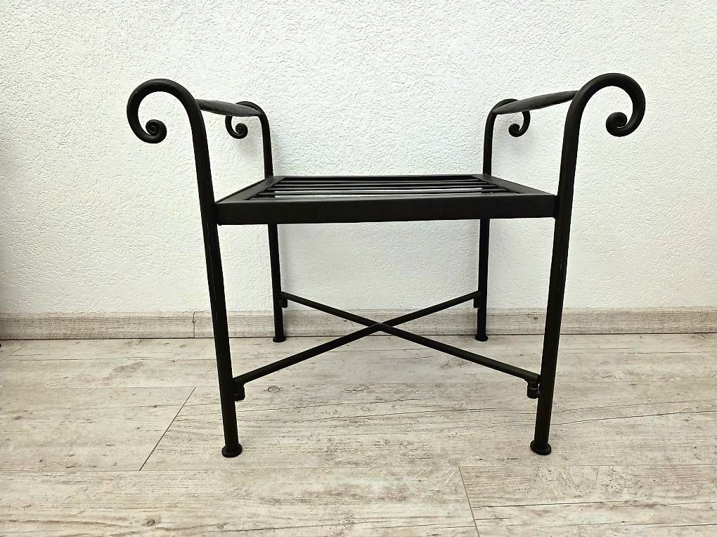 Sgabelli: Hocker aus Metall  – Usato da Soyhieres venduto da chatons