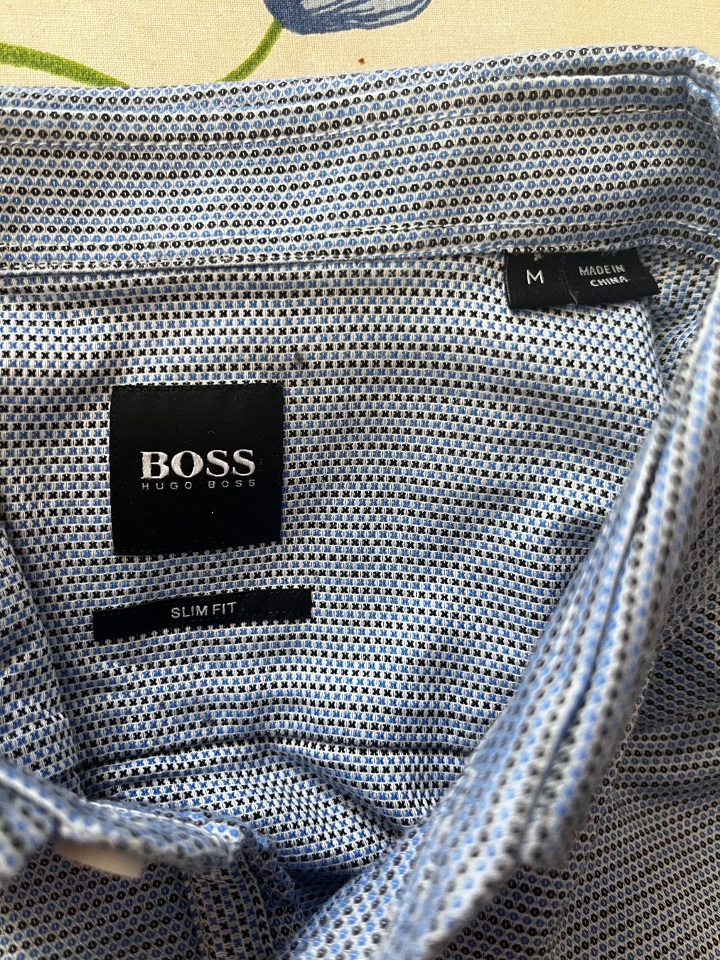Hugo Boss Chemises: Hugo Boss - Chemise manche longue – D'occasion à Sion par pickik 1