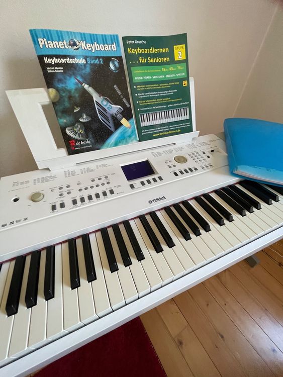 E-Piano YAMAHA store DGX 650 Piano Weiß