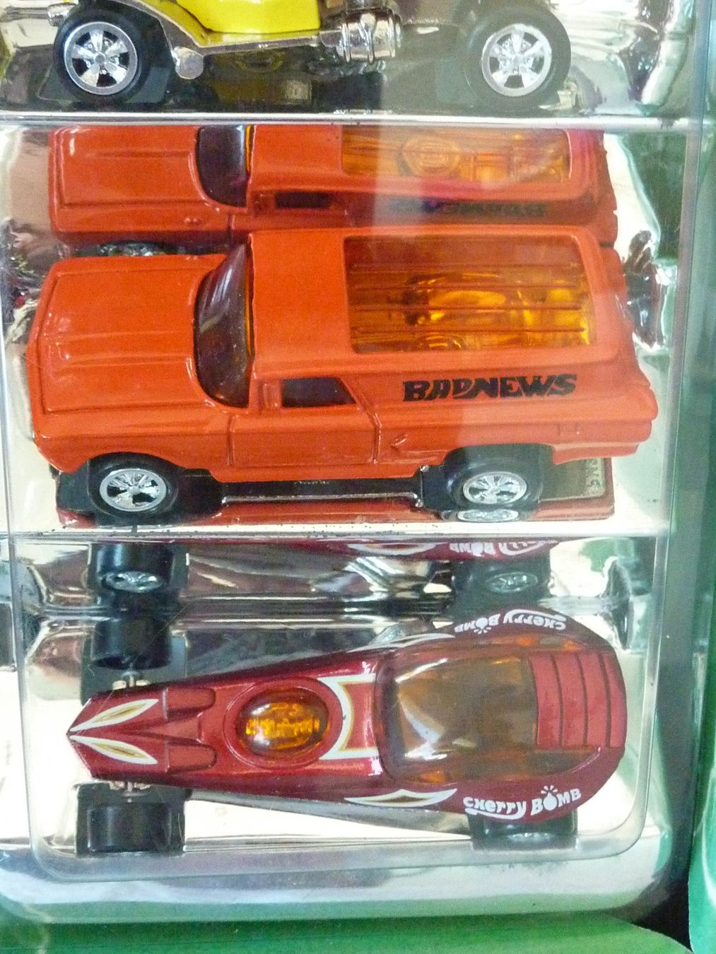 Johnny Lightning Modellini d'auto: Wacky Winners 10 Car Set  1:64 – Nuovo e nell'imballaggio originale da Dürrenäsch venduto da modellautos4you 6
