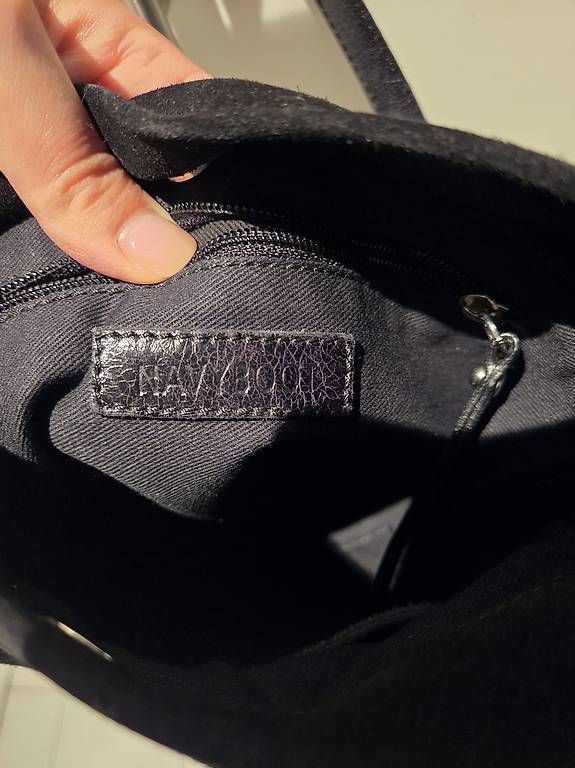 Borse da donna: Navyboot Umhängetasche schwarz – Usato da Wallisellen venduto da led_dk26 3