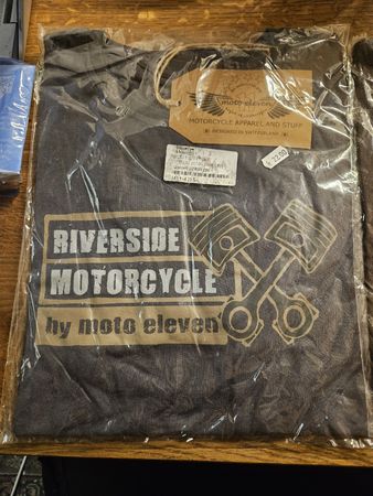 Moto Eleven Riverside T-Shirt Grösse L Neu & Original! (F2)