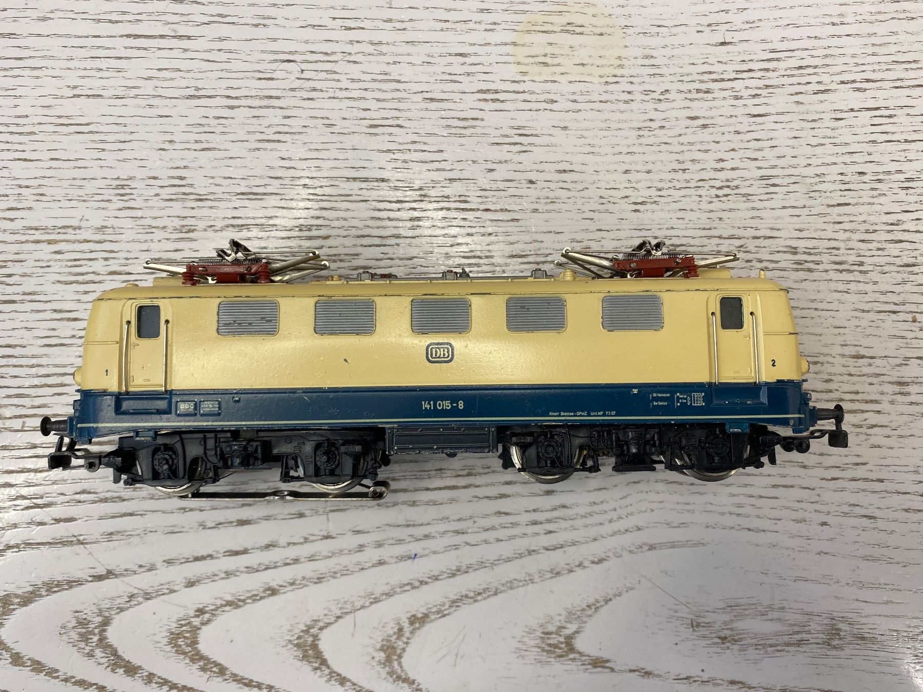 Märklin Modellini di ferrovie: Märklin 3034 DB BR 141 – Usato da Lupsingen venduto da New-Haven 2