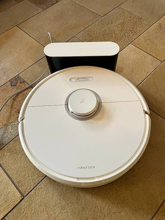 Staubsauger & Zubehör: Saugroboter Roborock S6 – Gebraucht aus Bäch SZ von chrk