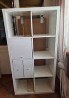 2 Regale weiss 8 Fächer mit Tueren guter Zustand
