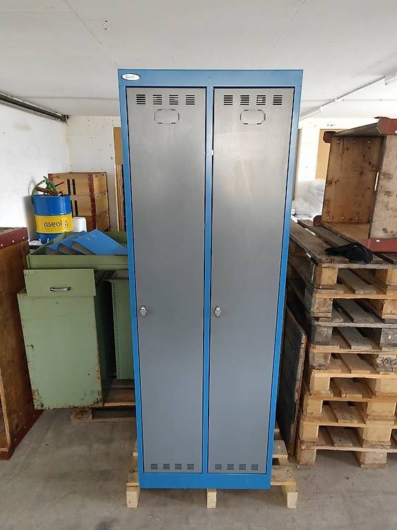 Armadi: Garderobenschrank  – Usato da Gossau SG venduto da pag_pj7z 2