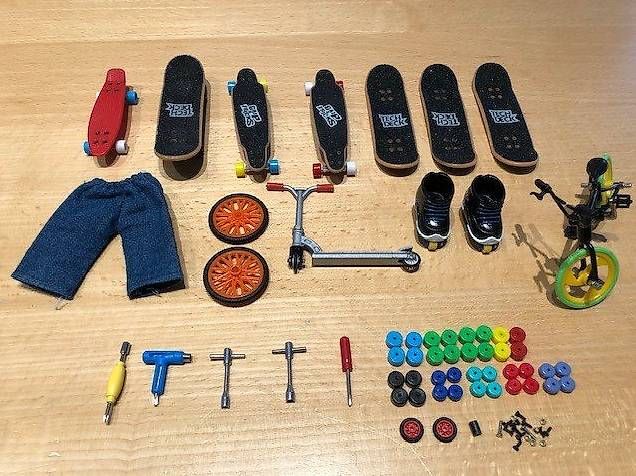 Giocattoli: Fingerboard Konvolut – Usato da Altbüron venduto da zet_pnw5 2