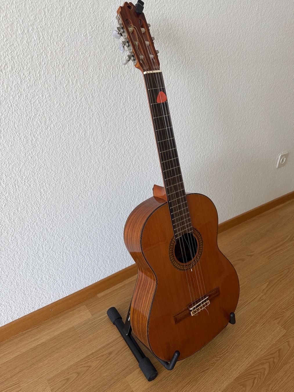Strumenti musicali: Gitarre Vimus – Difettoso da Meilen venduto da Captain.M