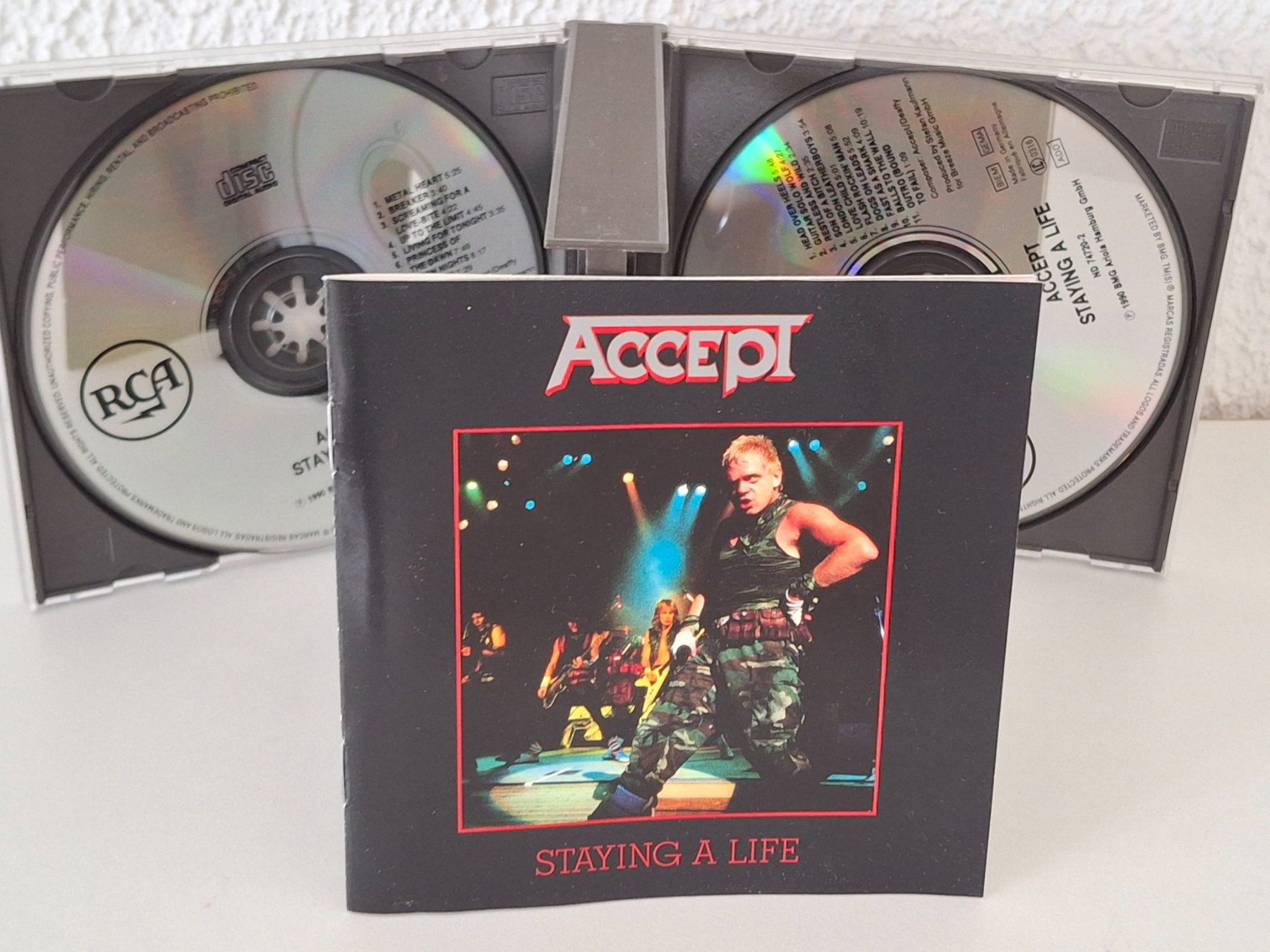 CDs: 2CD Accept - Staying a Life – Gebraucht aus Aarberg von Jackup1 2