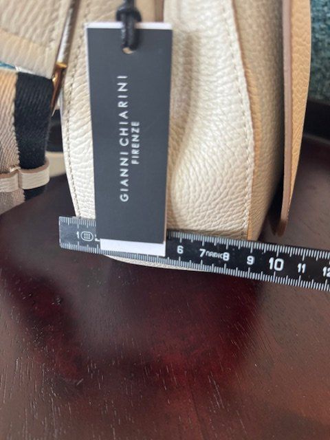 Gianni Chiarini Borse da donna: NEU!!! GIANNI CHIARINI  Helena Schultertasche – Nuovo e nell'imballaggio originale da Richterswil venduto da immersommer 7