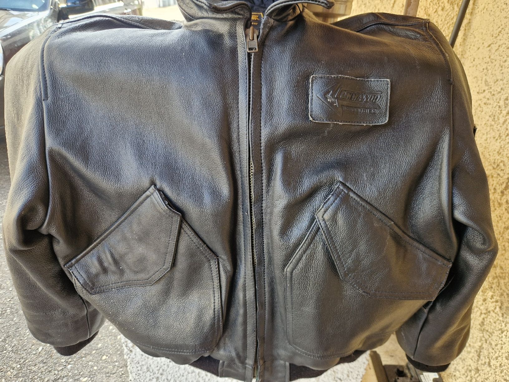 Vestes: Leder Jacke  – D'occasion à Arbon par Mayak_Sound